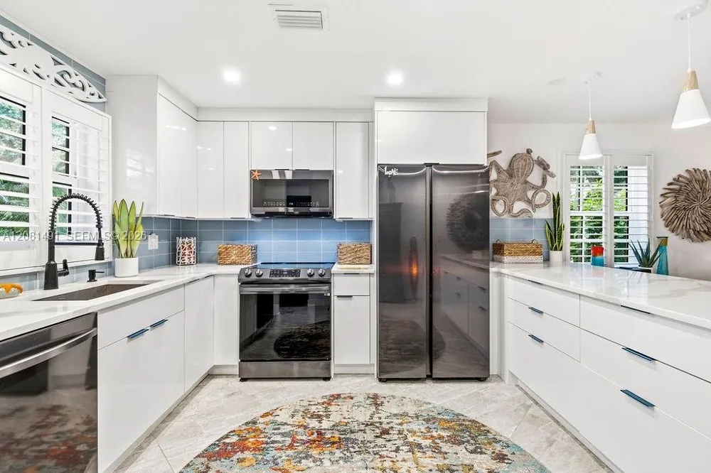 900 Jasmine Ln #105A Vero Beach, FL 32963