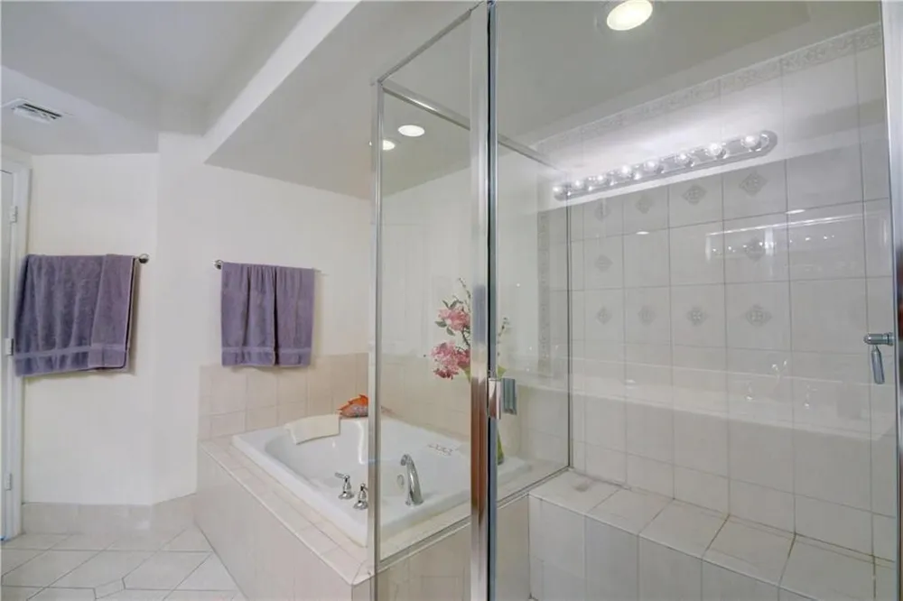 401 SW 4TH AVENUE #808 Fort Lauderdale, FL 33315