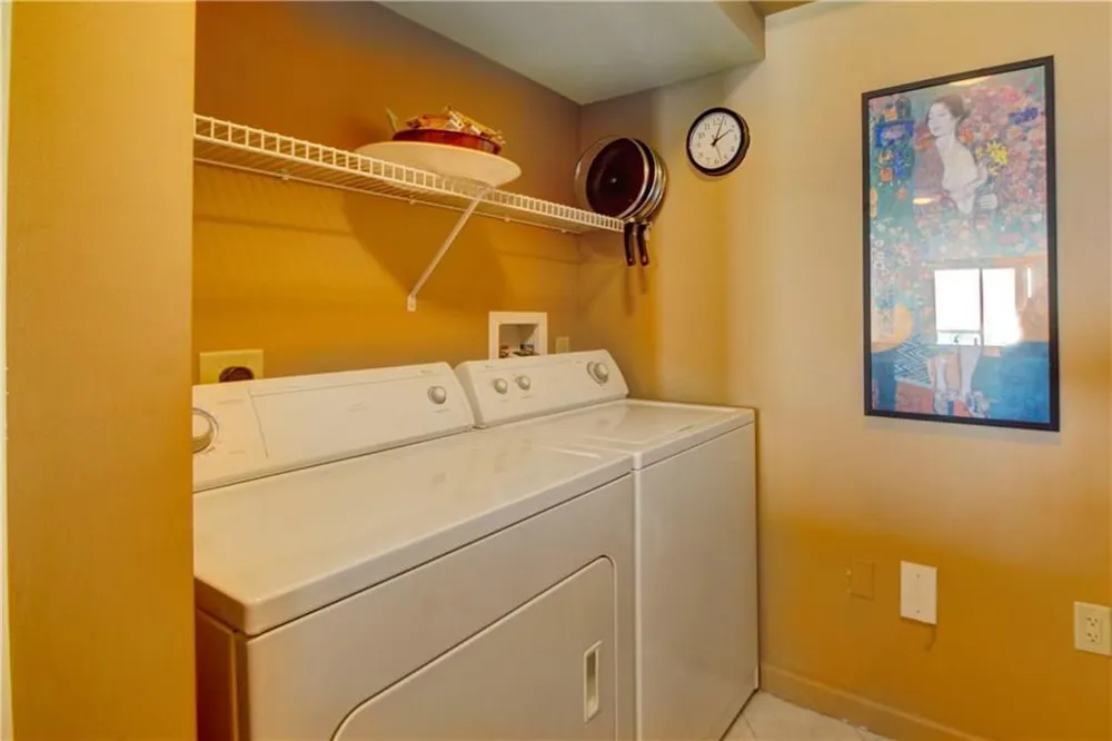 401 SW 4TH AVENUE #808 Fort Lauderdale, FL 33315