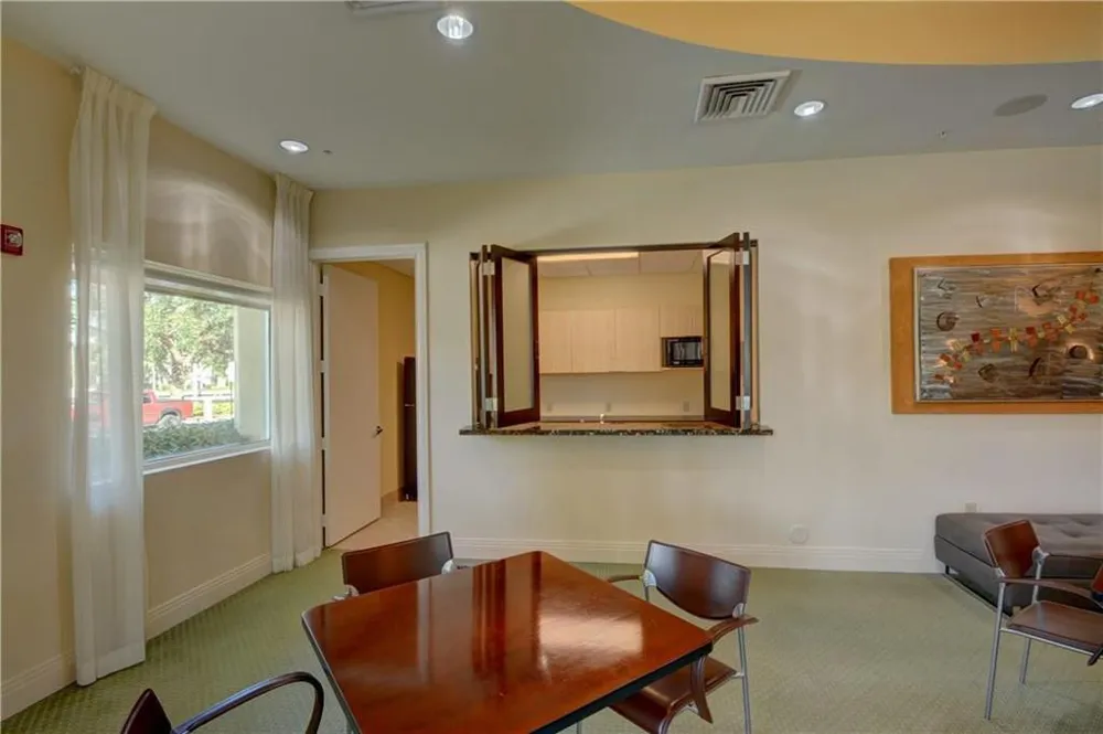 401 SW 4TH AVENUE #808 Fort Lauderdale, FL 33315