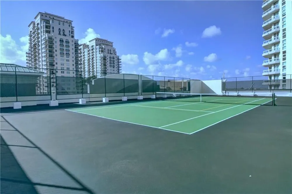 401 SW 4TH AVENUE #808 Fort Lauderdale, FL 33315
