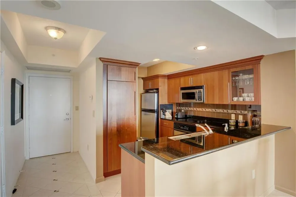 401 SW 4TH AVENUE #808 Fort Lauderdale, FL 33315