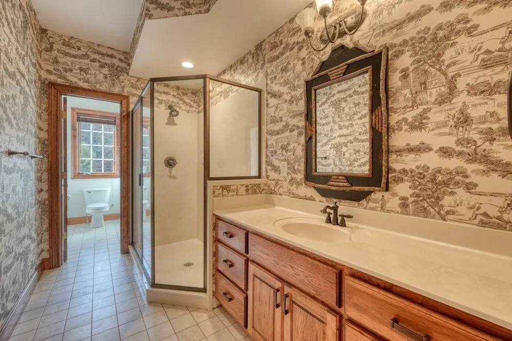 1949 Big Pine Drive Hiawassee, GA 30546