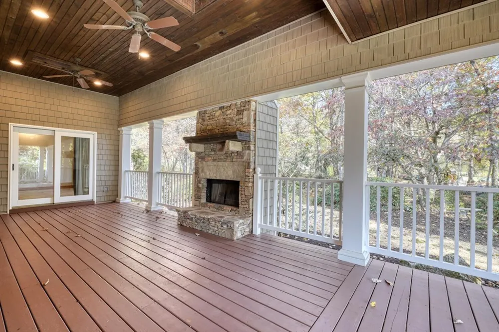 1949 Big Pine Drive Hiawassee, GA 30546
