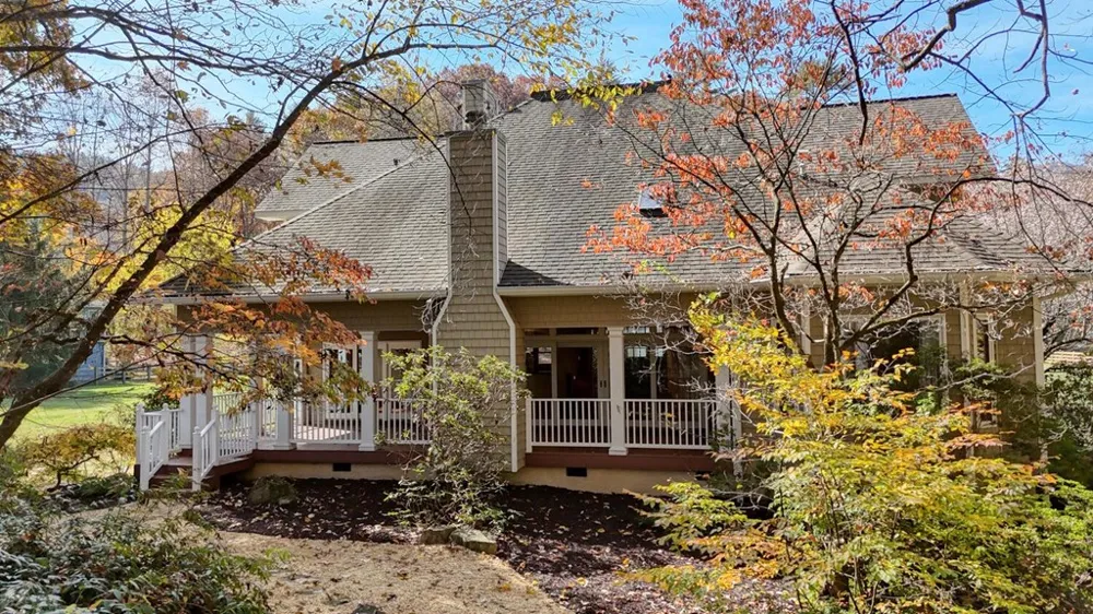 1949 Big Pine Drive Hiawassee, GA 30546