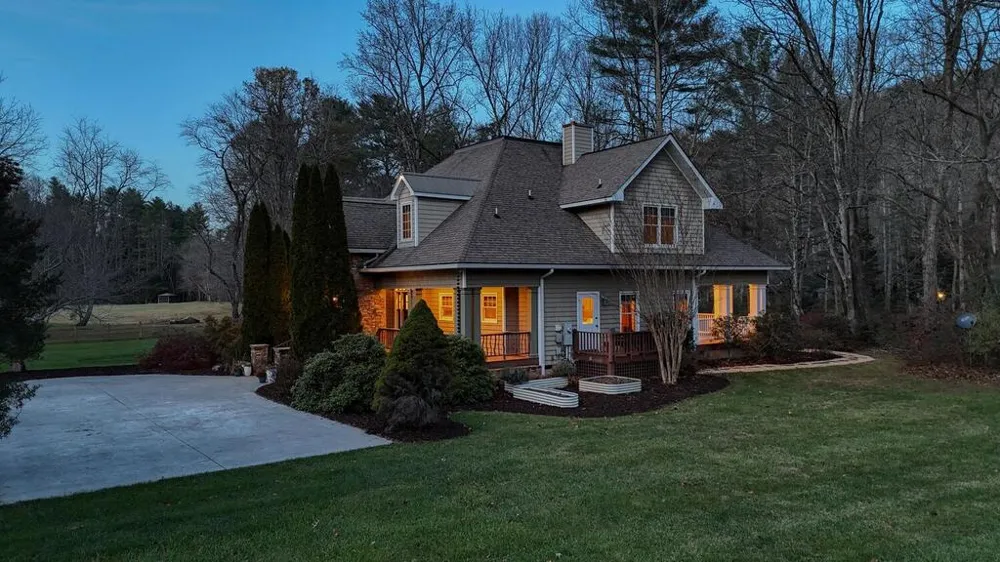 1949 Big Pine Drive Hiawassee, GA 30546