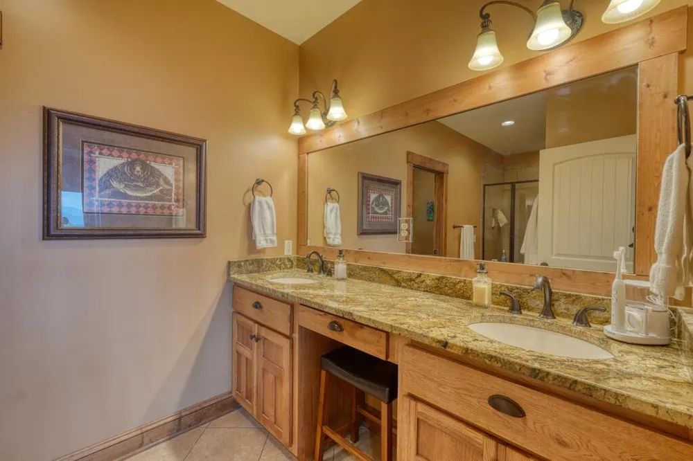 2187 Carlin Road Hiawassee, GA 30546
