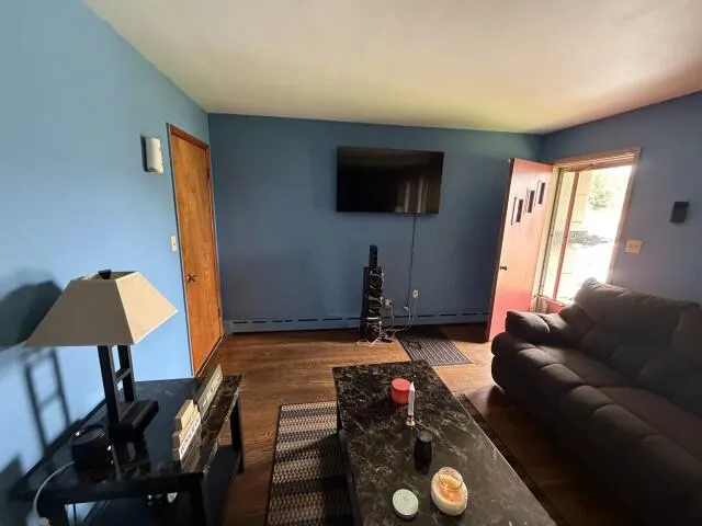 7324 Arkansas Avenue Hammond, IN 46323