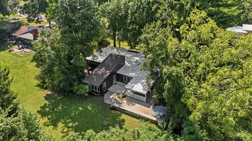 9084 Arrowhead Court Springfield, OH 45231