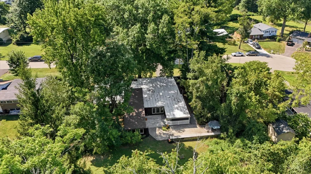 9084 Arrowhead Court Springfield, OH 45231
