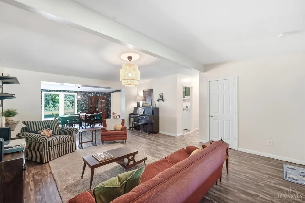 9084 Arrowhead Court Springfield, OH 45231