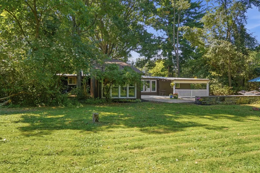 9084 Arrowhead Court Springfield, OH 45231