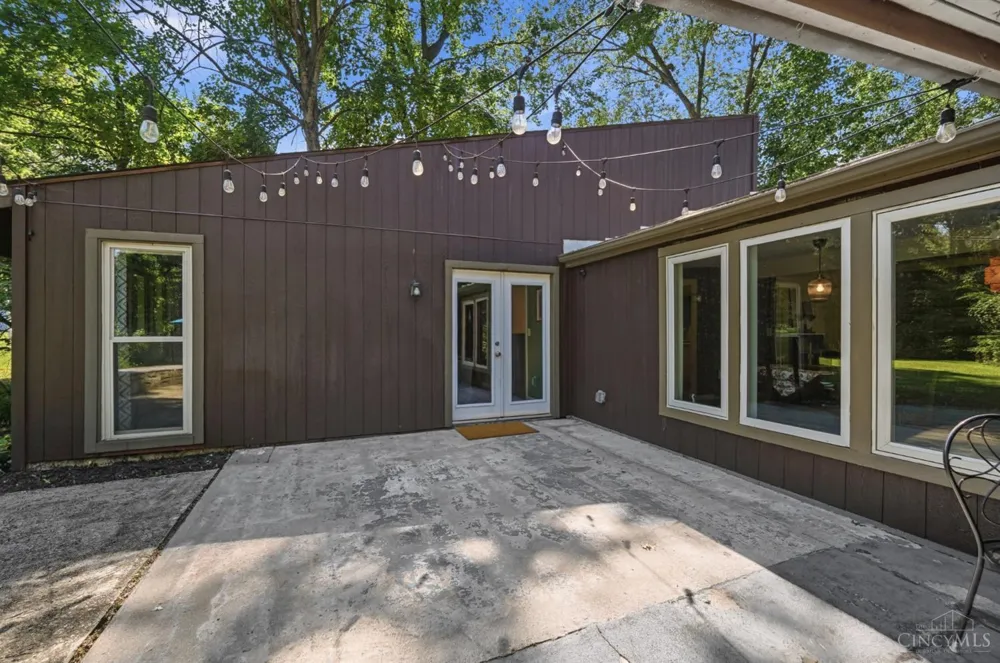 9084 Arrowhead Court Springfield, OH 45231