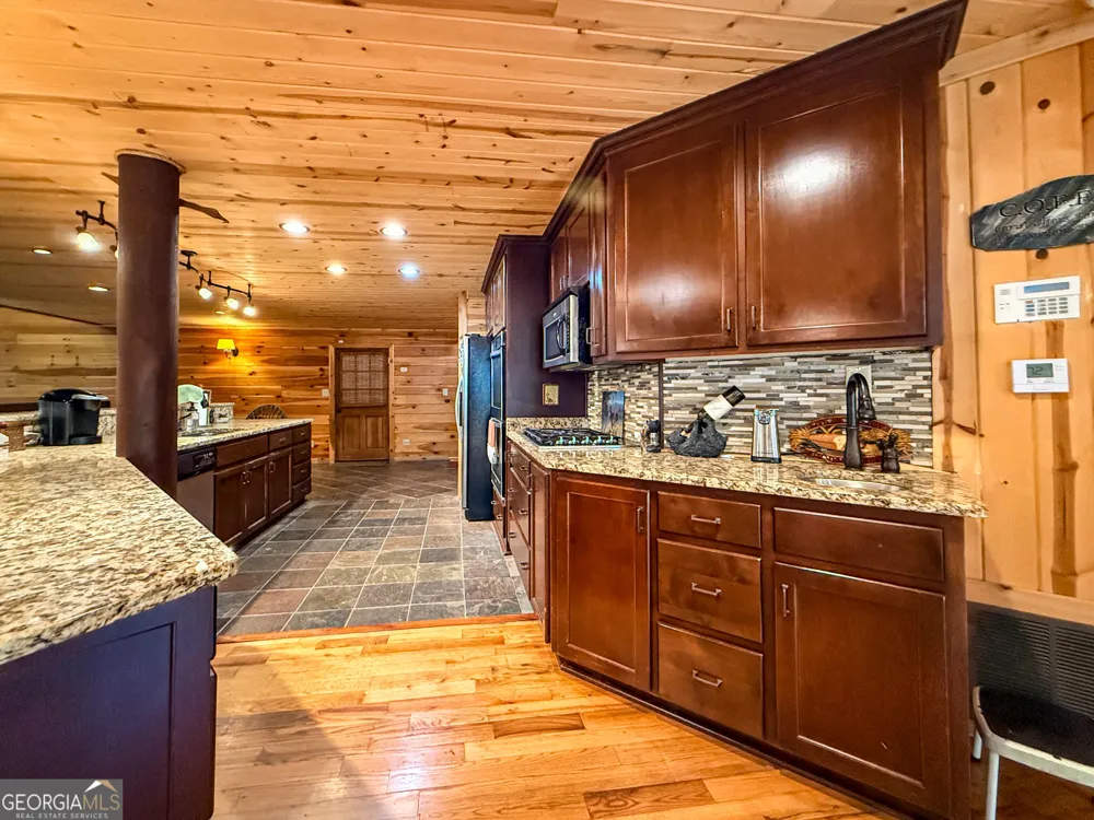 187 Still Water WAY Demorest, GA 30535