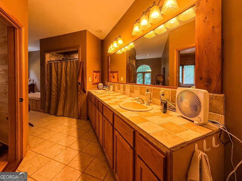 187 Still Water WAY Demorest, GA 30535