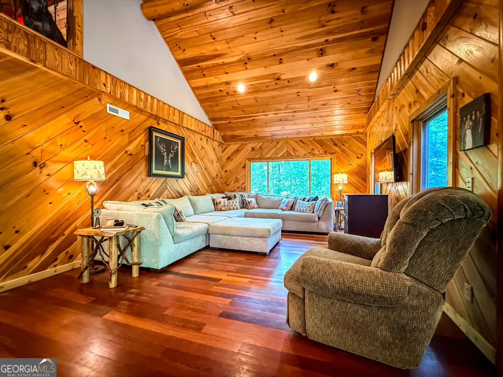 187 Still Water WAY Demorest, GA 30535