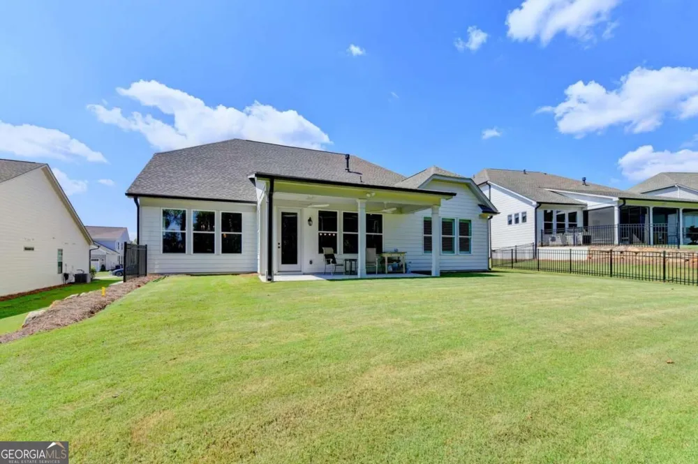 295 Conway TRL Hoschton, GA 30548