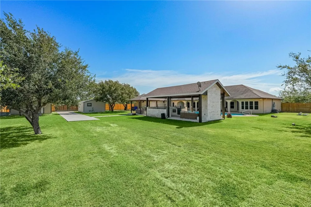 1502 Westridge Boulevard Corpus Christi, TX 78418