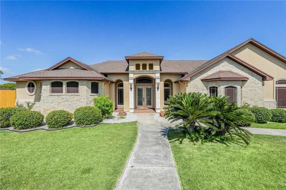 1502 Westridge Boulevard Corpus Christi, TX 78418