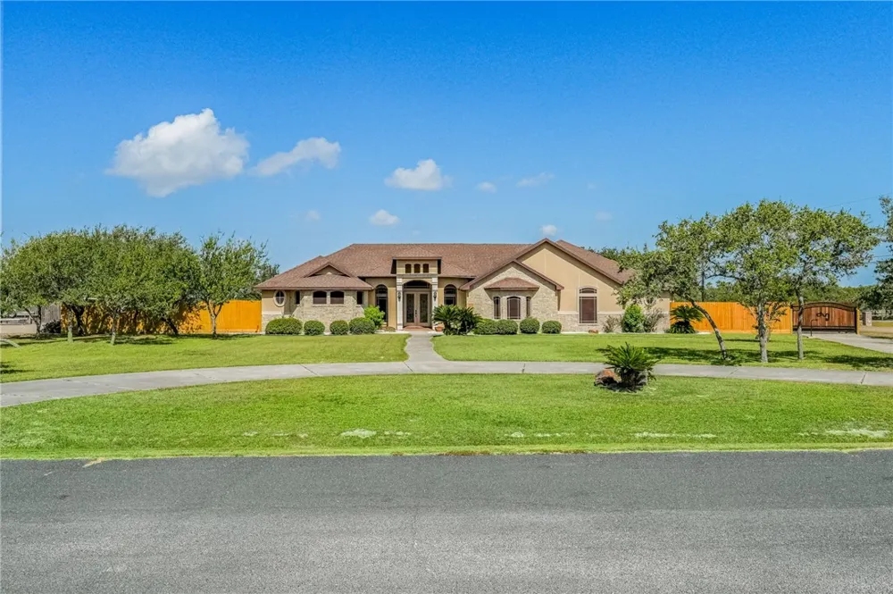 1502 Westridge Boulevard Corpus Christi, TX 78418