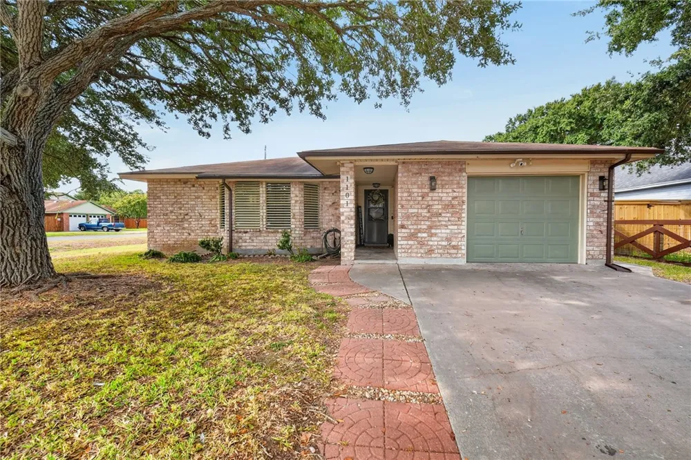 1101 Ontario Drive Corpus Christi, TX 78418