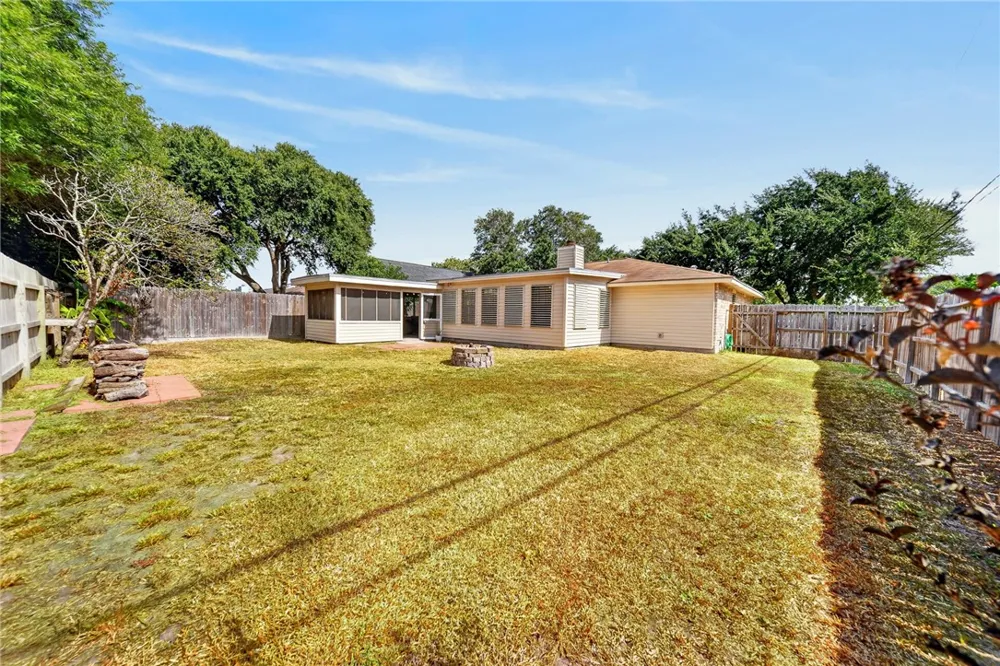 1101 Ontario Drive Corpus Christi, TX 78418