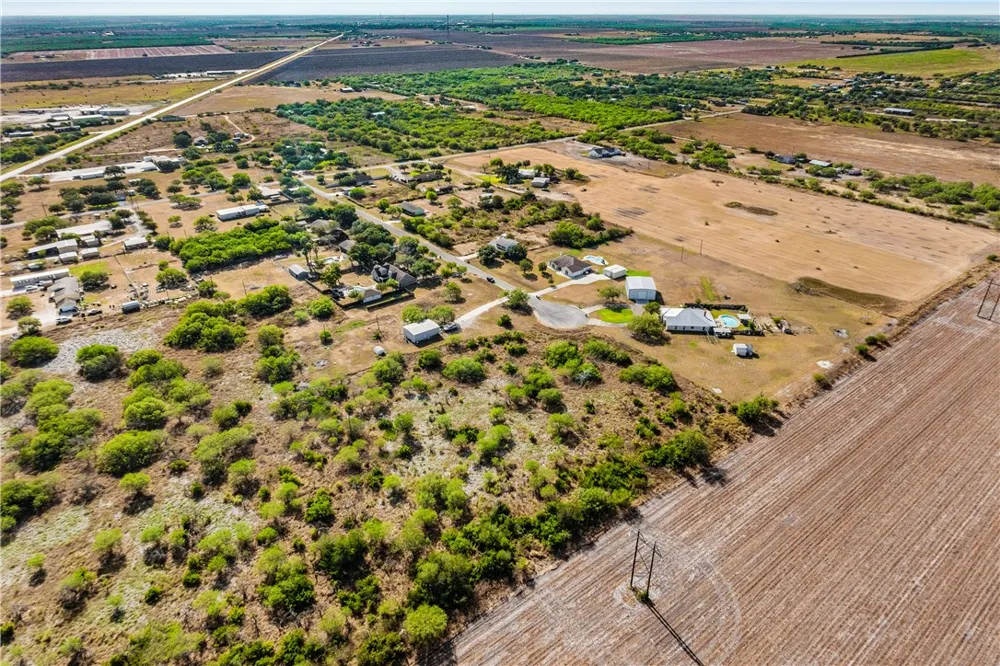 County Road 312 Orange Grove, TX 78372