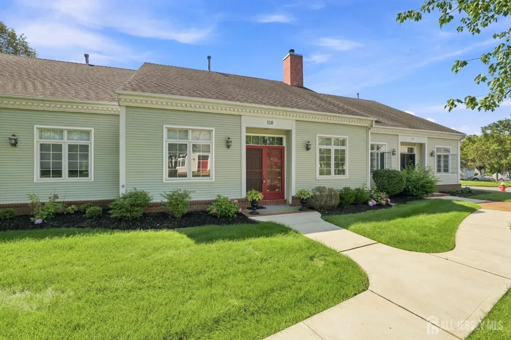 52-B Rutland Lane Monroe, NJ 08831