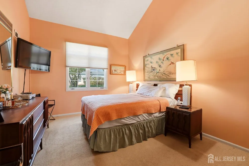 52-B Rutland Lane Monroe, NJ 08831