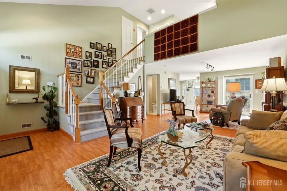 52-B Rutland Lane Monroe, NJ 08831