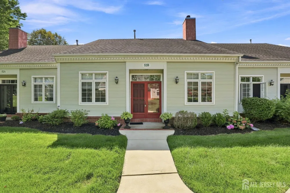 52-B Rutland Lane Monroe, NJ 08831