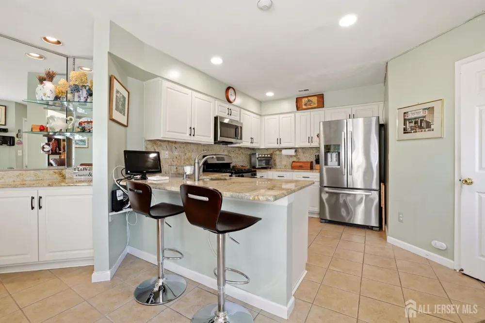 52-B Rutland Lane Monroe, NJ 08831