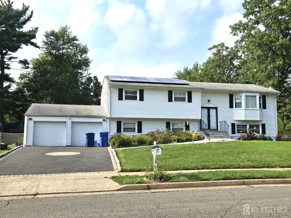 86 Mitchell Avenue Piscataway, NJ 08854