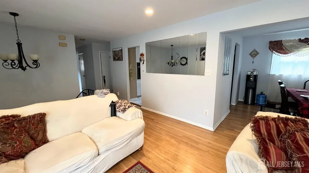 86 Mitchell Avenue Piscataway, NJ 08854