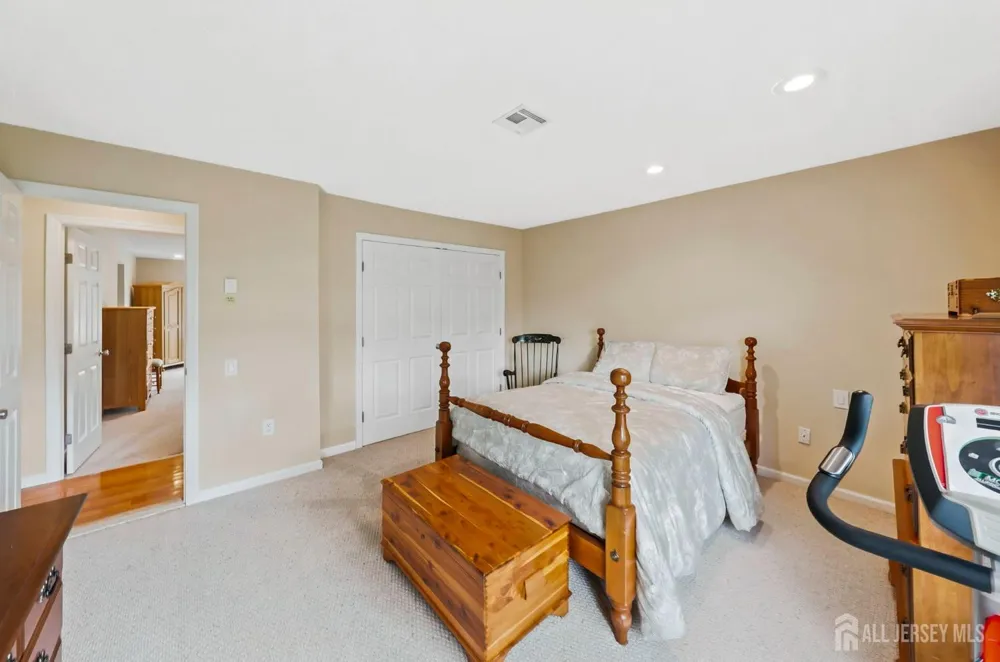 433 Andover Drive #A Jamesburg, NJ 08831