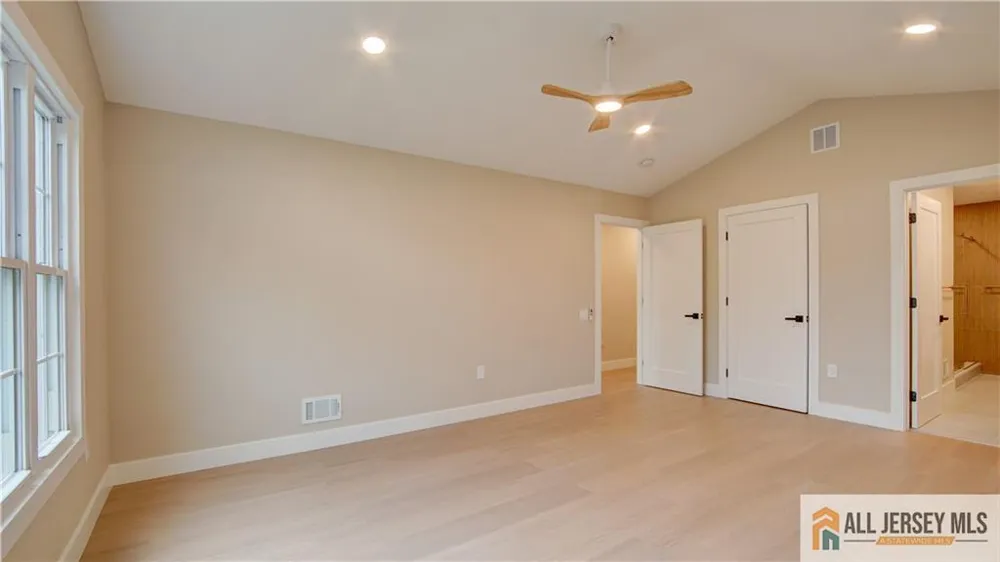 106 Blackbird Drive Monroe, NJ 08831