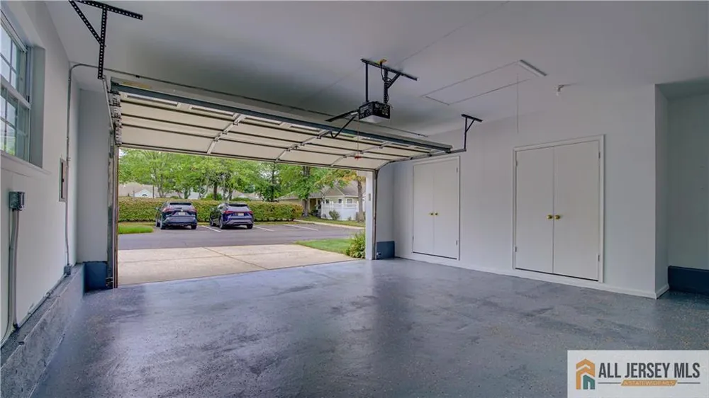 106 Blackbird Drive Monroe, NJ 08831