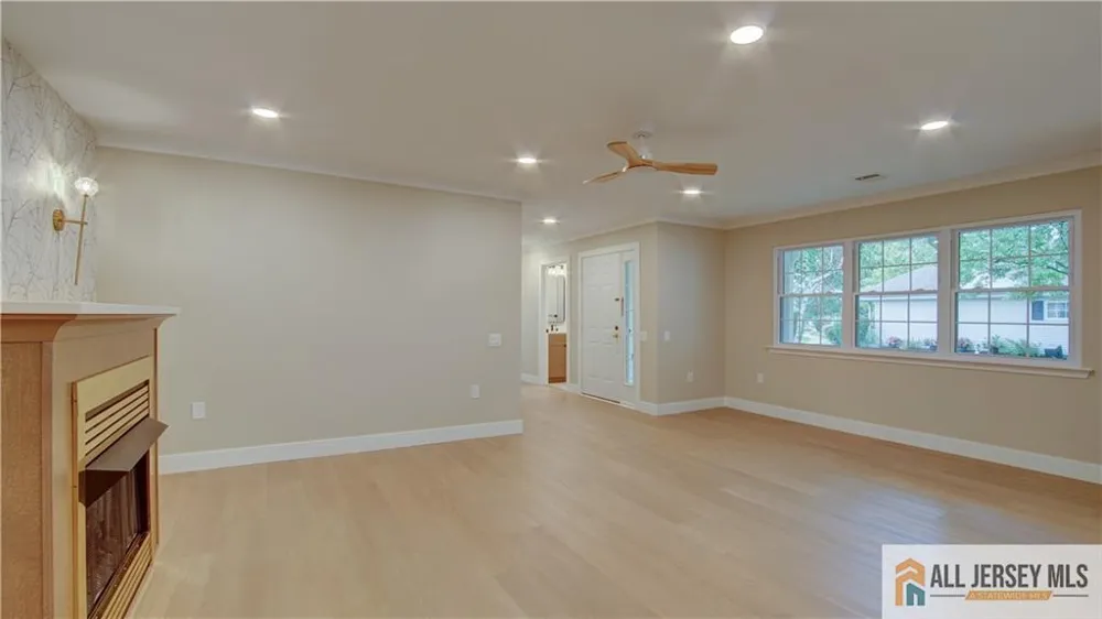 106 Blackbird Drive Monroe, NJ 08831