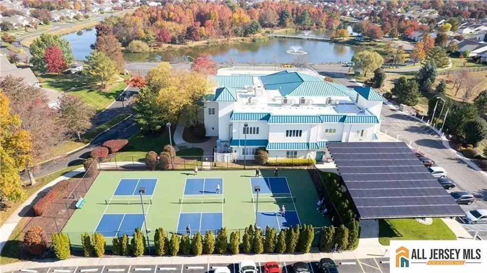 106 Blackbird Drive Monroe, NJ 08831