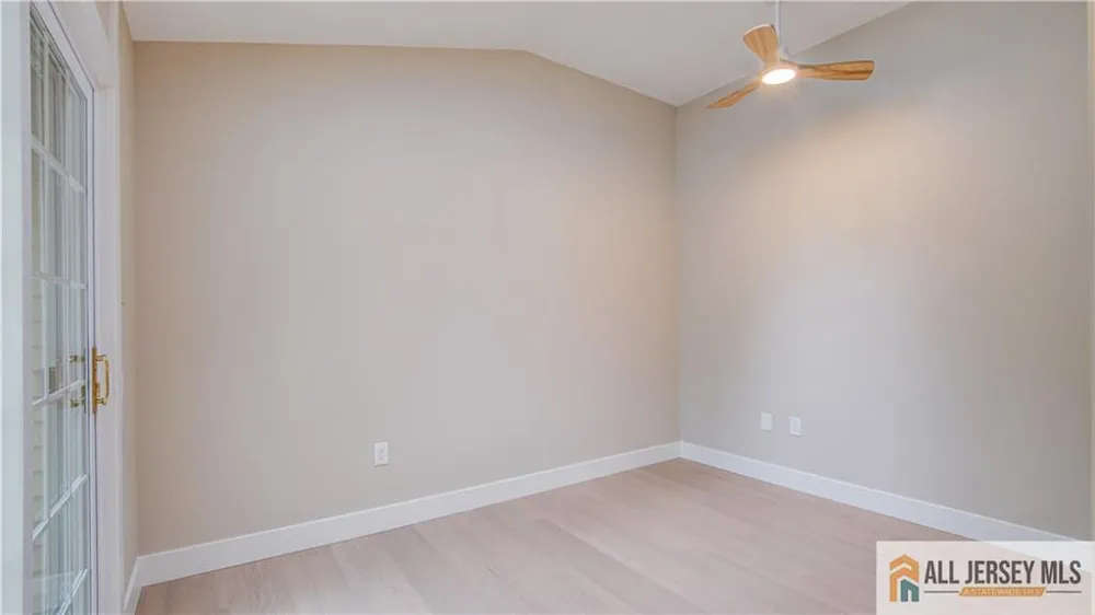 106 Blackbird Drive Monroe, NJ 08831