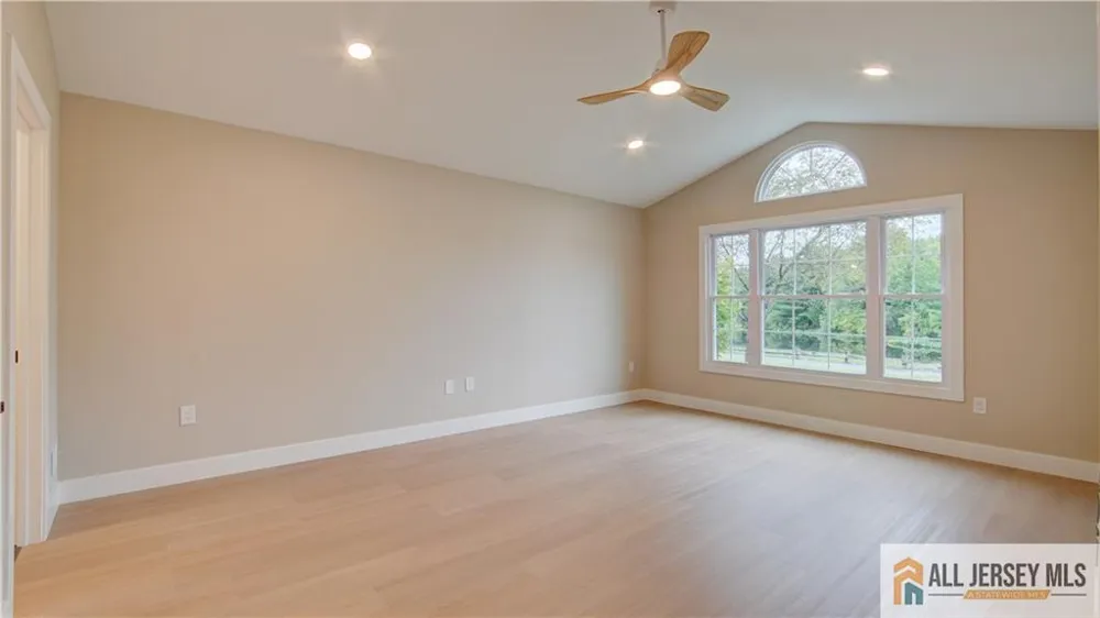 106 Blackbird Drive Monroe, NJ 08831
