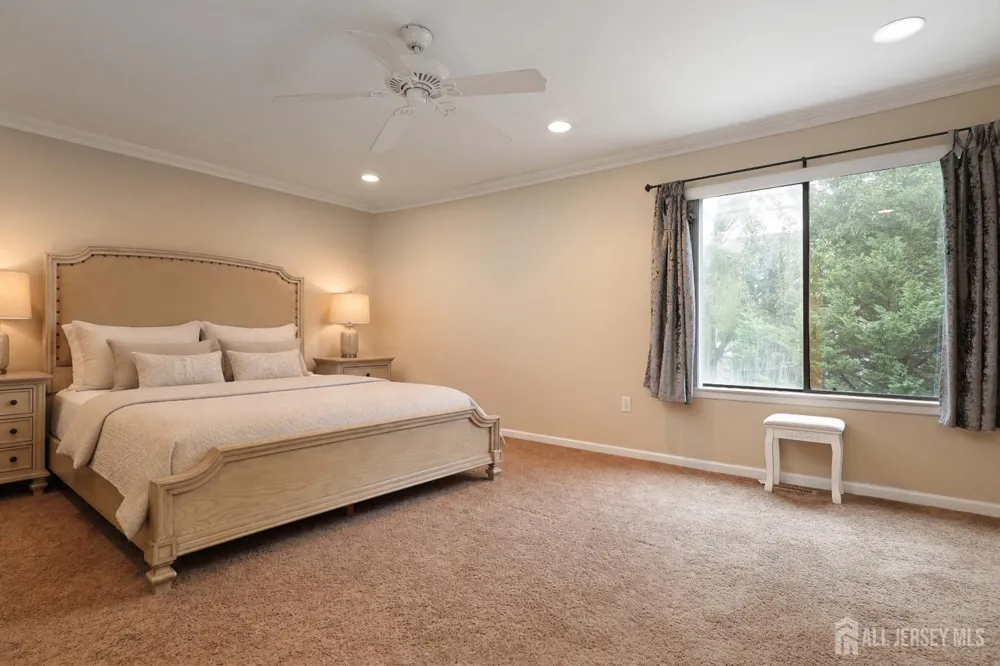 117 Lexington Circle Matawan, NJ 07747