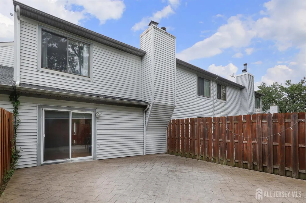 117 Lexington Circle Matawan, NJ 07747