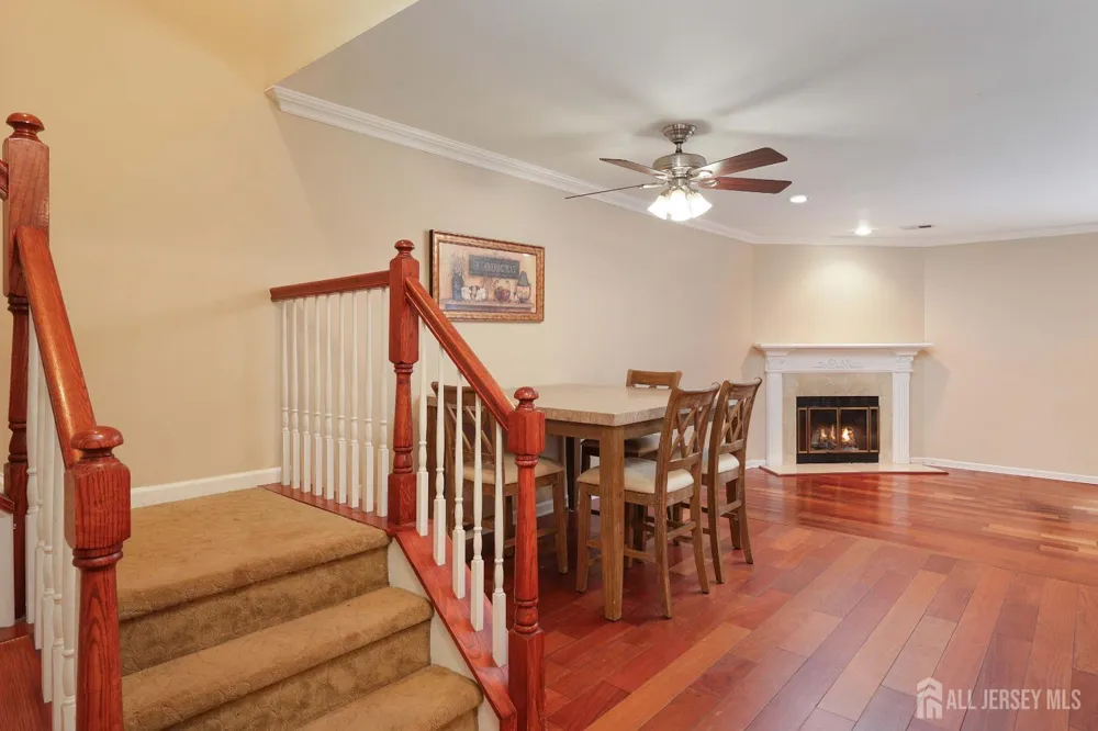 117 Lexington Circle Matawan, NJ 07747