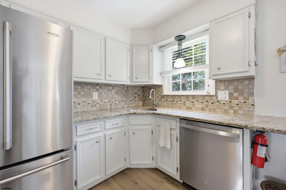 324 Discovery Ln Egg Harbor Township, NJ 08234