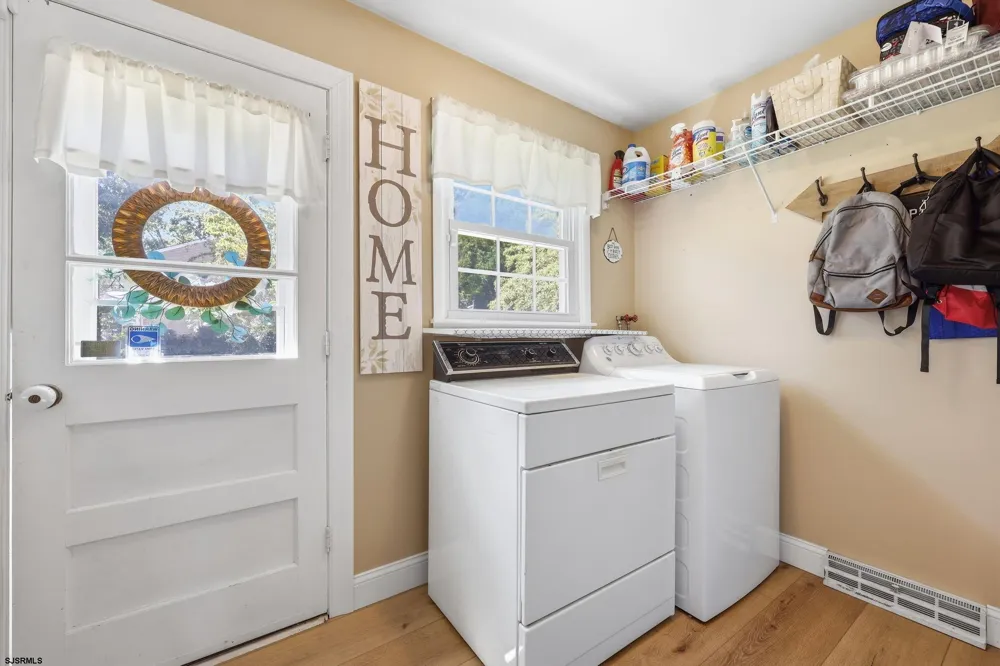 324 Discovery Ln Egg Harbor Township, NJ 08234