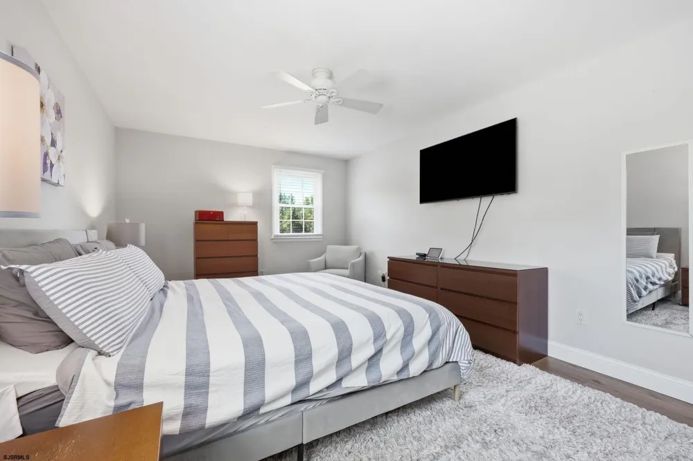 324 Discovery Ln Egg Harbor Township, NJ 08234