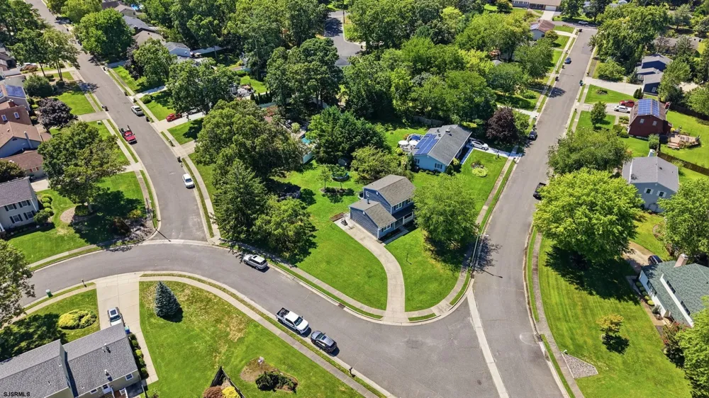 324 Discovery Ln Egg Harbor Township, NJ 08234