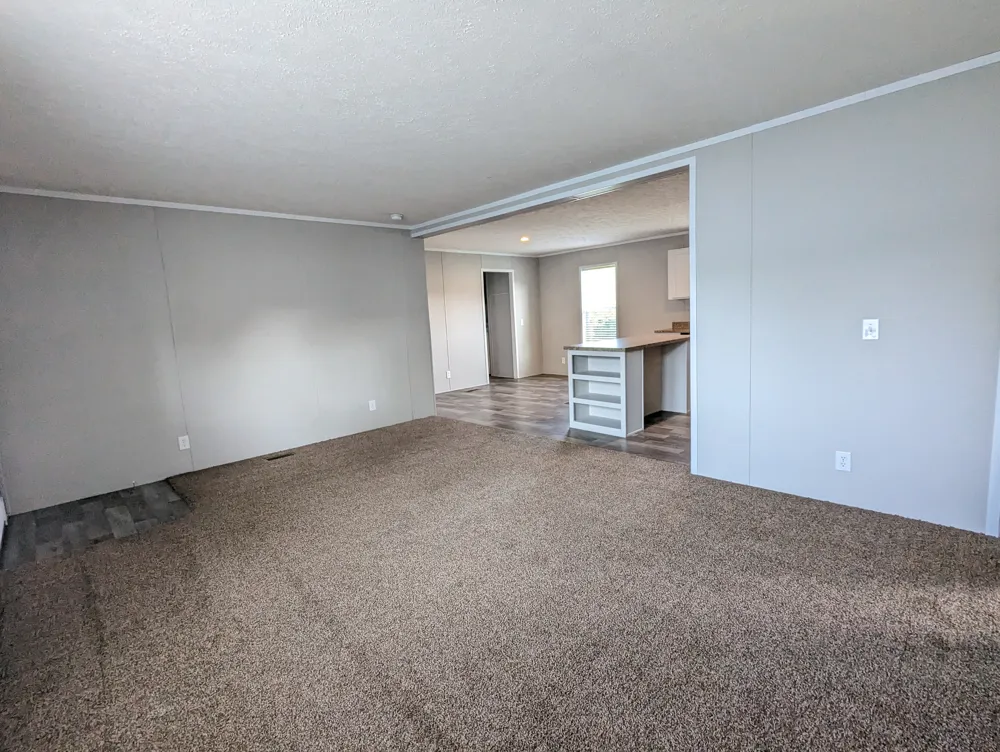 153 Beech Highland, MI 48357