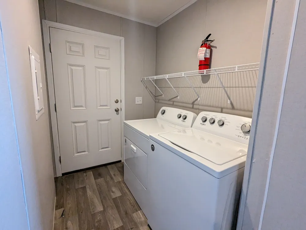 153 Beech Highland, MI 48357
